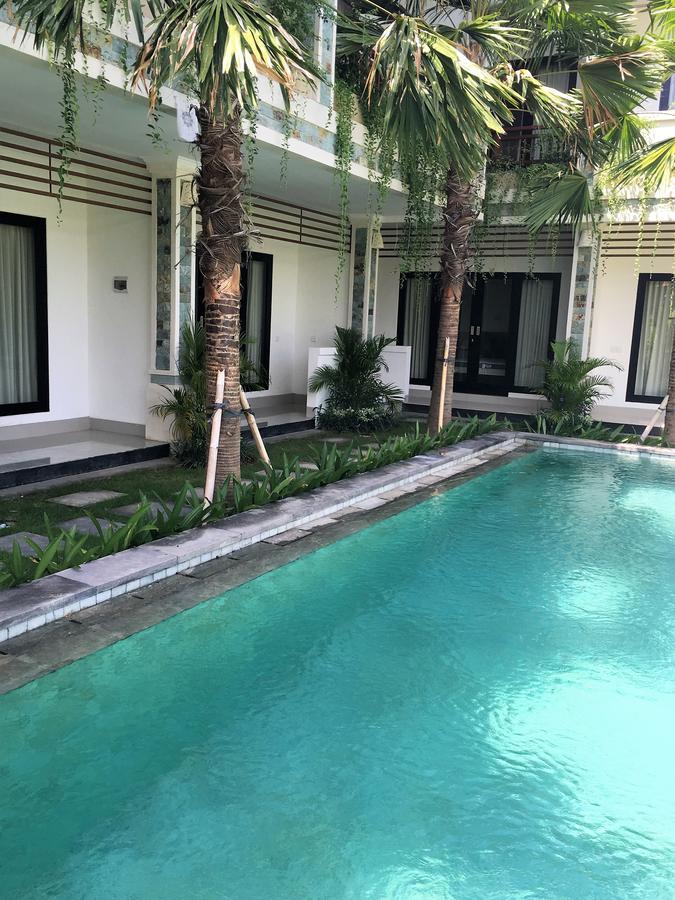 Indah Homestay Seminyak Exterior foto